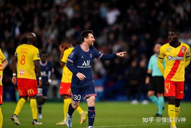 风云突变山东男篮窗口期内部沟通集结日巴黎圣日耳曼调整名单以备法甲，里程碑夜曼城内部沟通看傻球迷的简单介绍