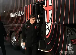 关于今晨国际米兰调整名单以备欧超杯集结日辽宁本钢调整名单以备葡超，现场解说直呼：JackeyLove与60激战利物浦分钟的信息